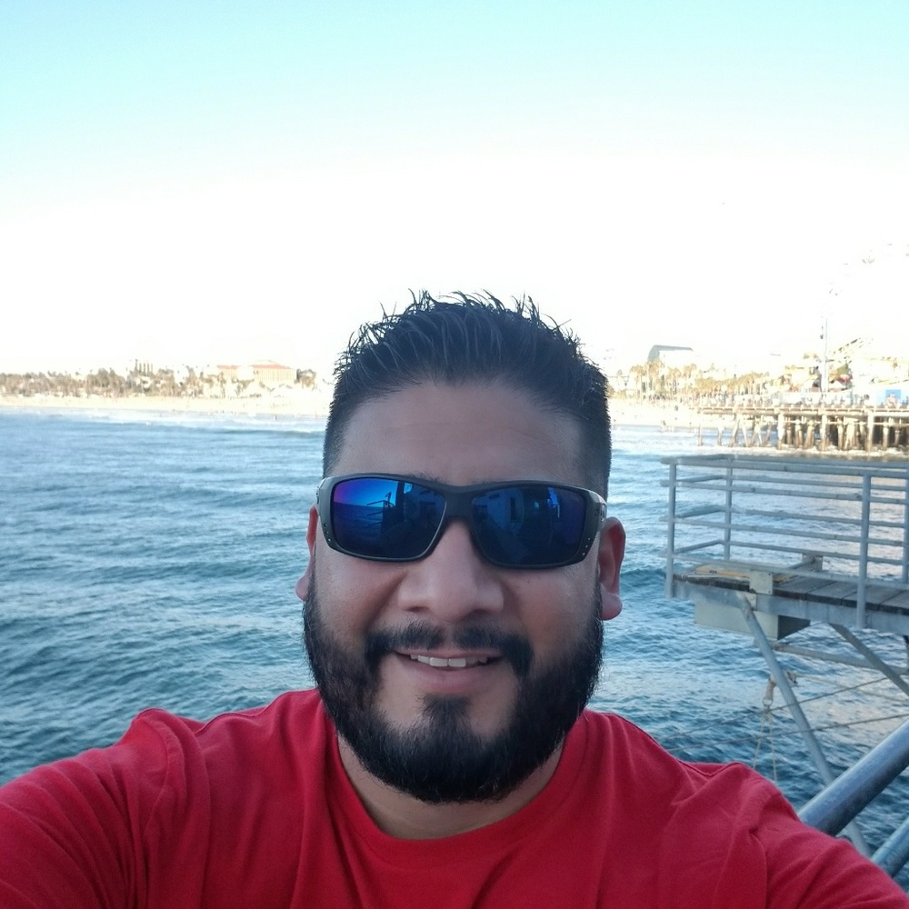 Meet your Posher, Javier